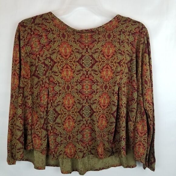Plum and Thread. Size 1. Cute geometric print top. Reds, Orange, and Tans. - Picture 12 of 14